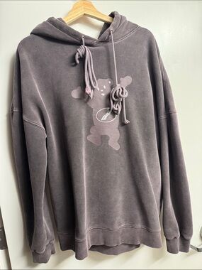 Women's Washed Mauve-Brown Bear Graphic Hoodie